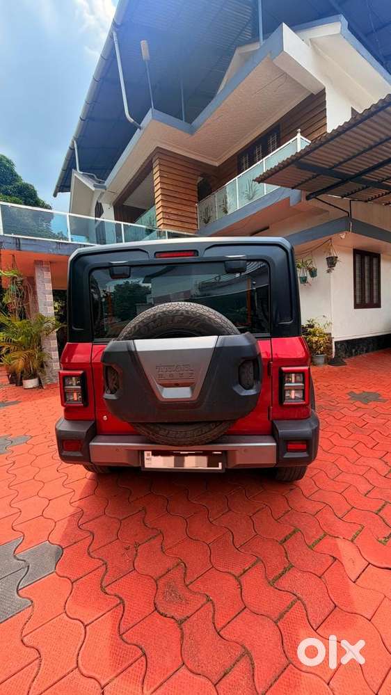 Mahindra Thar Roxx Mx5 Petrol At 2wd, 2025, Petrol
