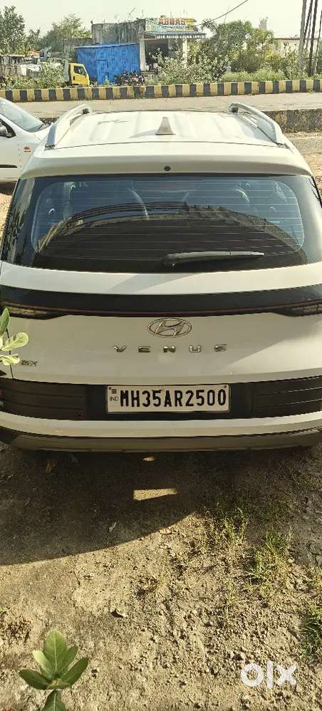 Hyundai Venue Diesel 2022 Second