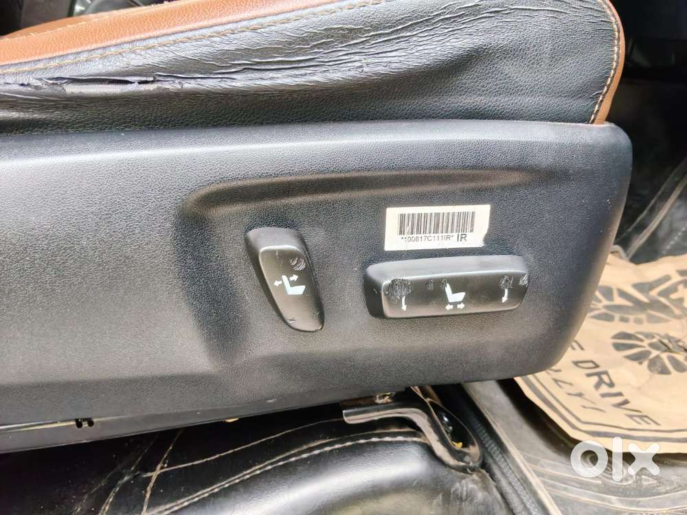 Toyota Innova Crysta 2.8 Zx At 7 Seater, 2017, Diesel