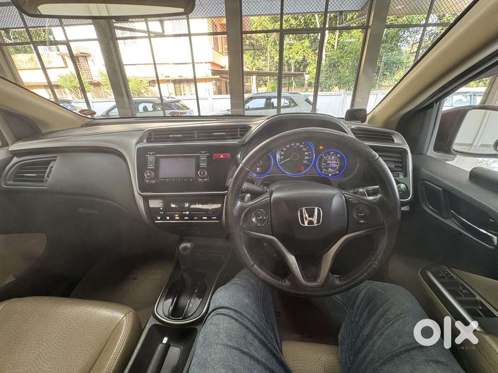 Honda City V At I-vtec, 2015, Petrol