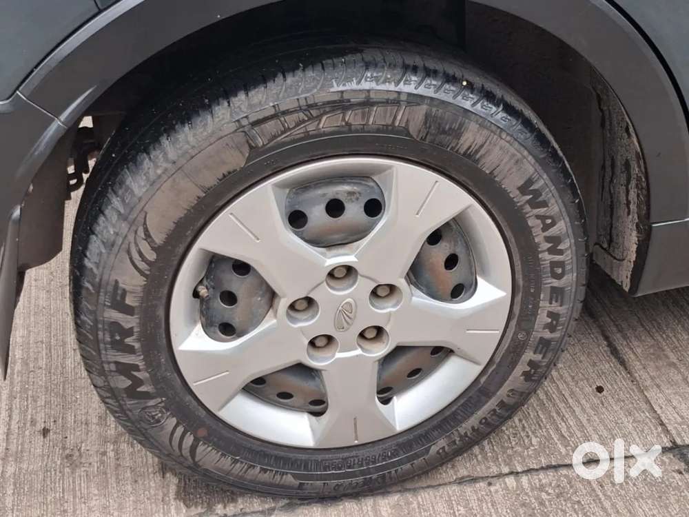 Mahindra Xuv300 W6, 2022, Petrol