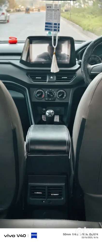 Maruti Suzuki Brezza 2024 Cng & Hybrids 14500 Km Driven