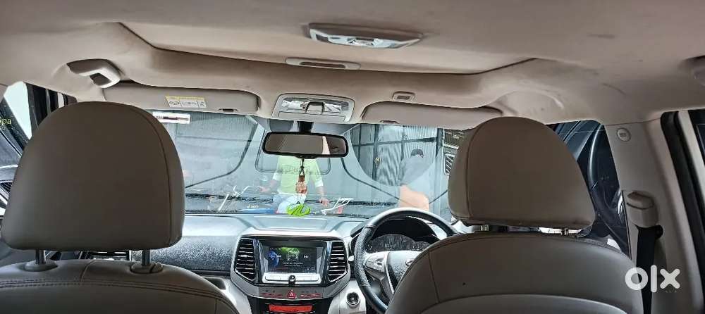 2021xuv 300w8 Optional Petrol 26000km Single Owner 100% Original Paint