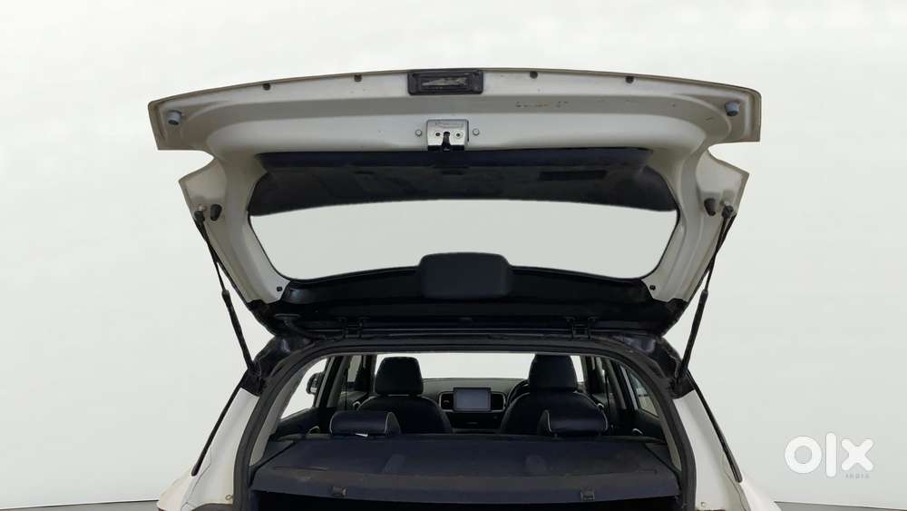 Hyundai Venue Sx Dual Tone Turbo, 2019, Petrol