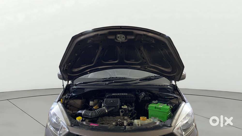 Tata Tiago 1.2 Revotron Xt, 2017, Petrol