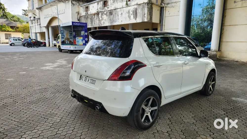 Maruti Suzuki Swift 2015