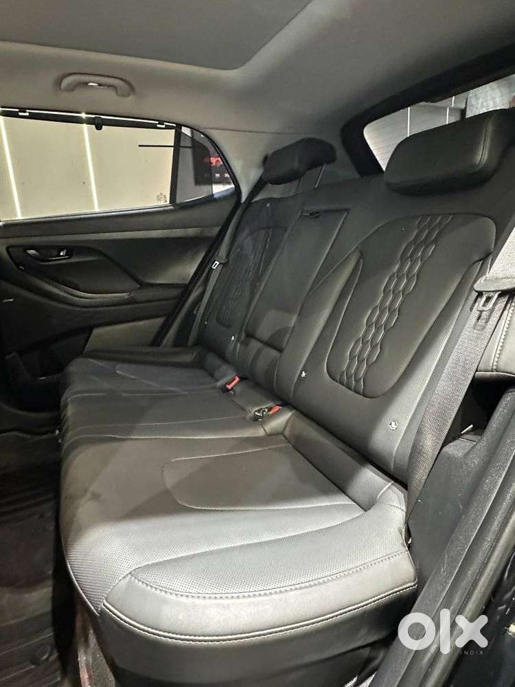 Hyundai Creta 1.5 Mpi Sx Petrol Ivt, 2025, Petrol