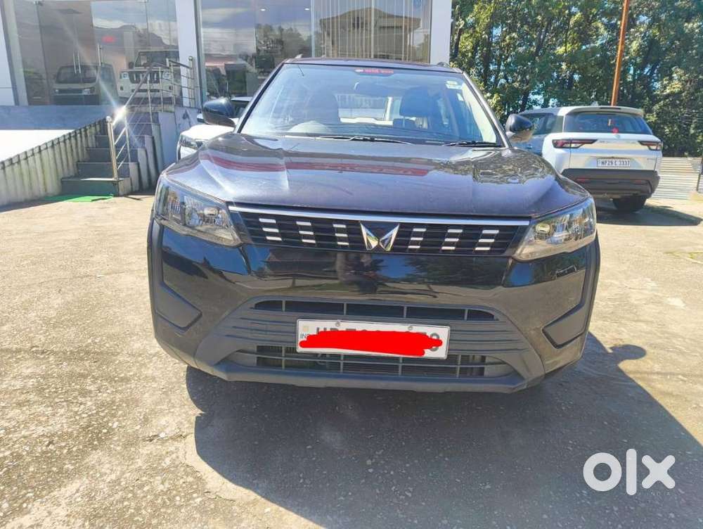 Mahindra Xuv300 W6, 2023, Petrol