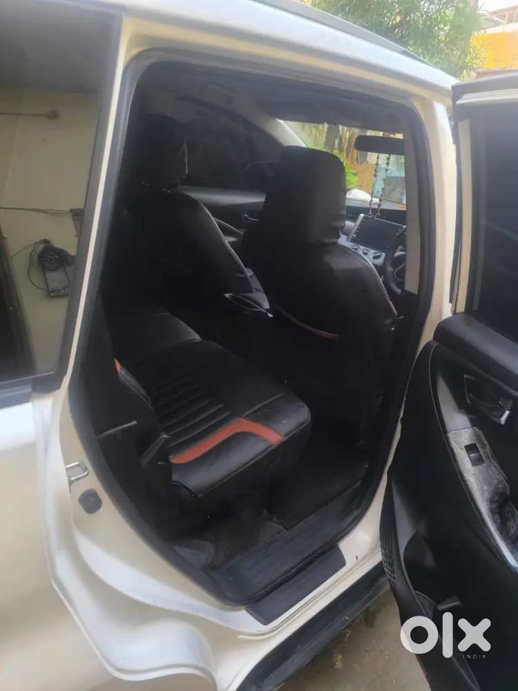 Toyota Innova Crysta