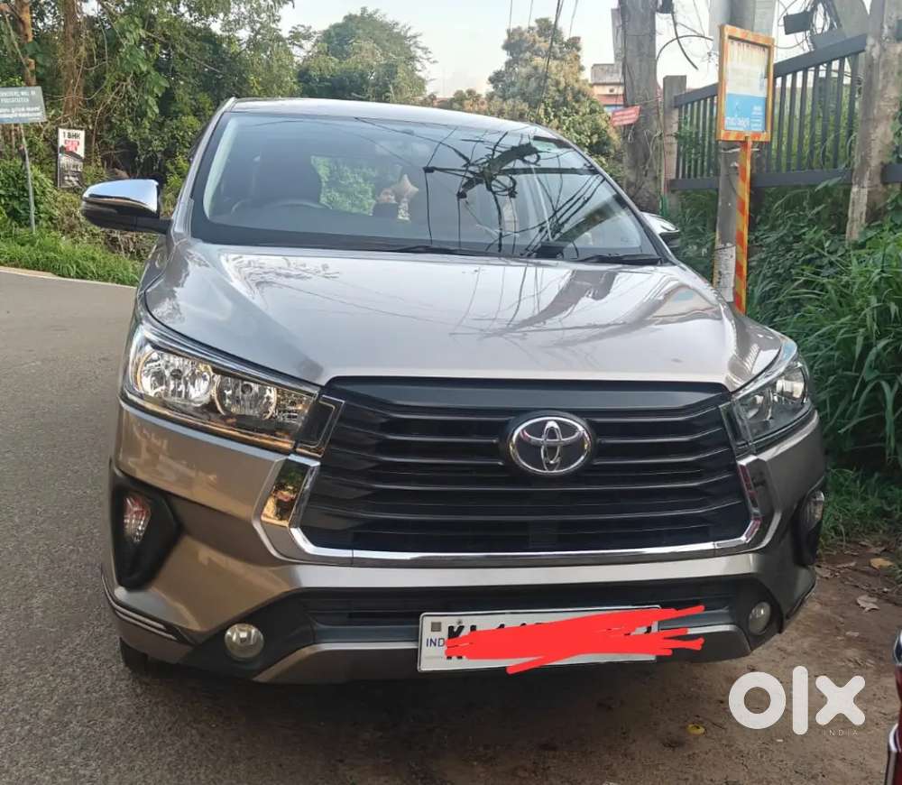 Toyota Innova Crysta Diesel 2021 Variant