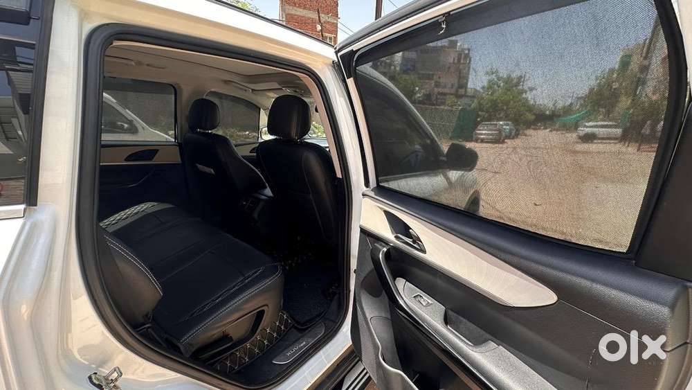 Mahindra Xuv700 2022 Petrol Good Condition