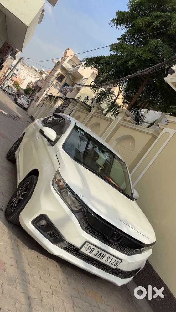 Honda Amaze 2019 Diesel 95000 Km Driven With Company Record Both Keys