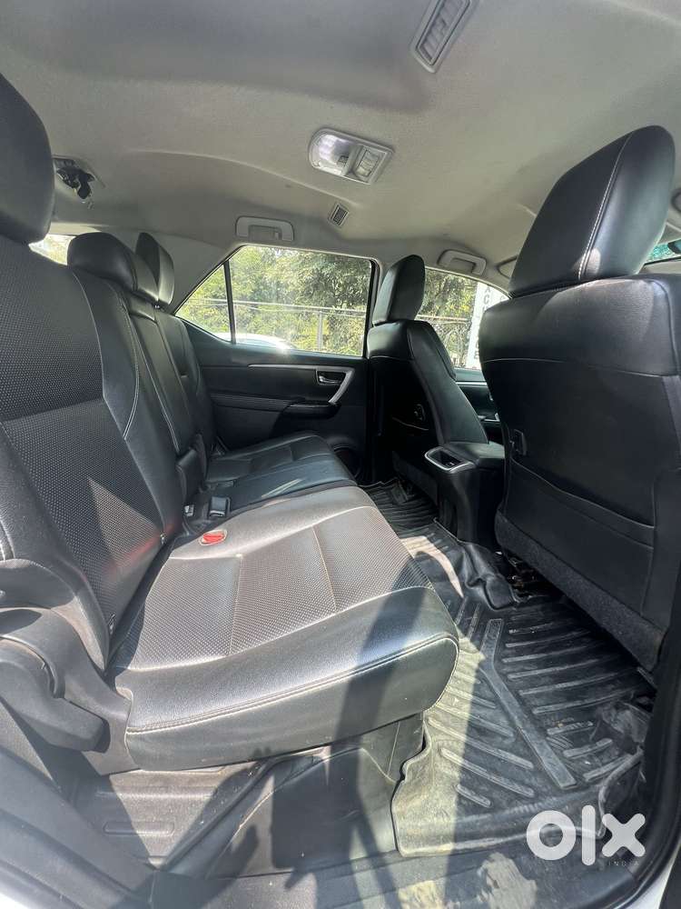 Toyota Fortuner 4x2 Mt 2.8 Diesel, 2021, Diesel