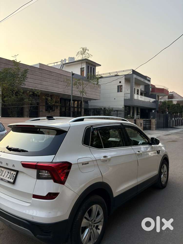 Skoda Kushaq 1.0 Tsi Ambition, 2023, Petrol