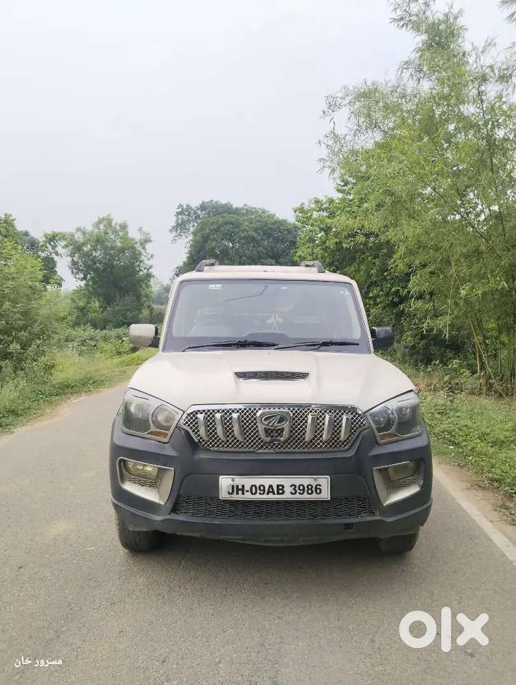Mahindra Scorpio S2