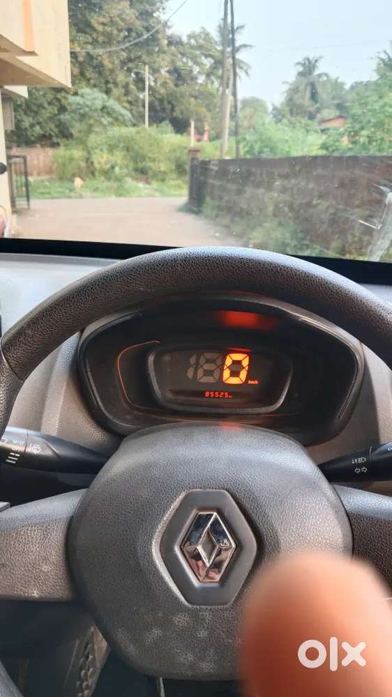 Renault Kwid Rxt Petrol 2017