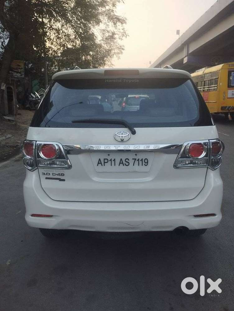 Toyota Fortuner 3.0 4x4 Manual, 2013, Diesel