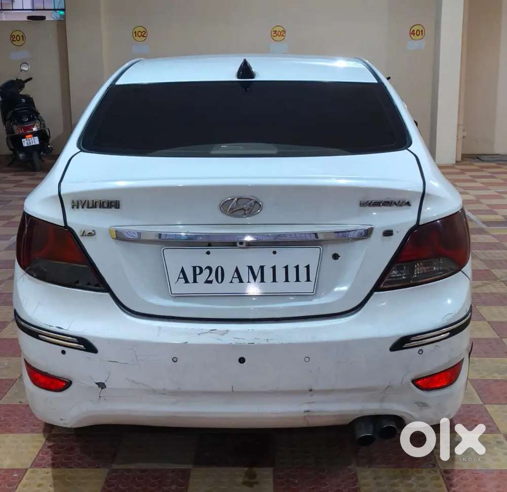 Hyundai Verna 2012 Diesel 105000 Km Driven