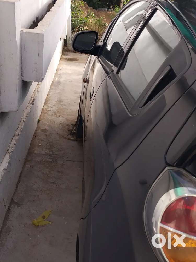 Chevrolet Beat 2011 Petrol
