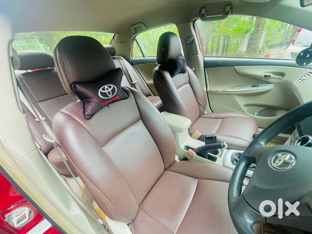 Toyota Corolla Altis 2011 Km Driven