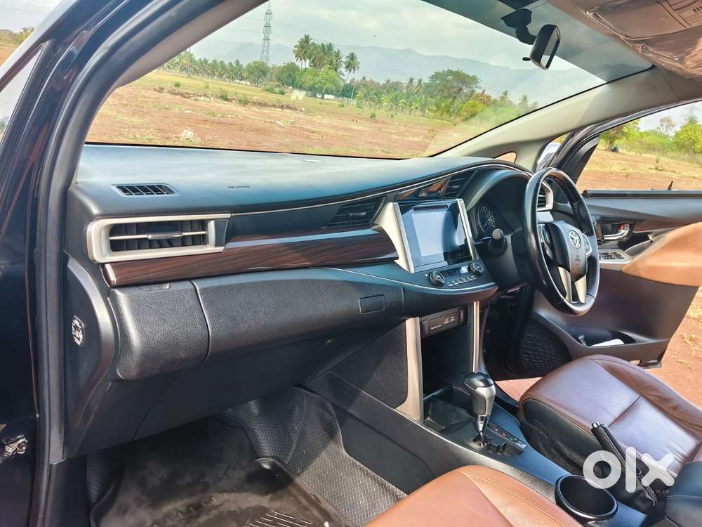 Toyota Innova Crysta 2.8z Automatic, 2018, Diesel