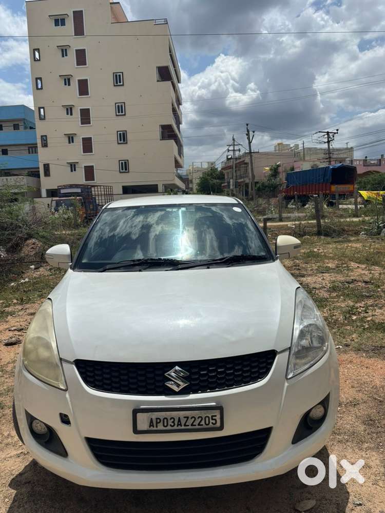 Maruti Swift Petrol 2012