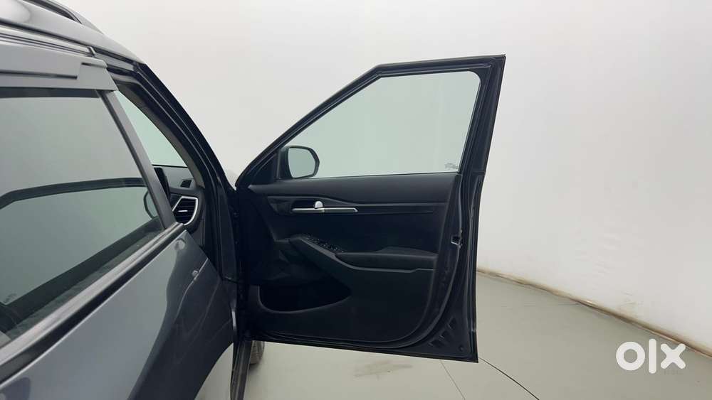 Kia Seltos 1.5 Htk+, 2021, Petrol
