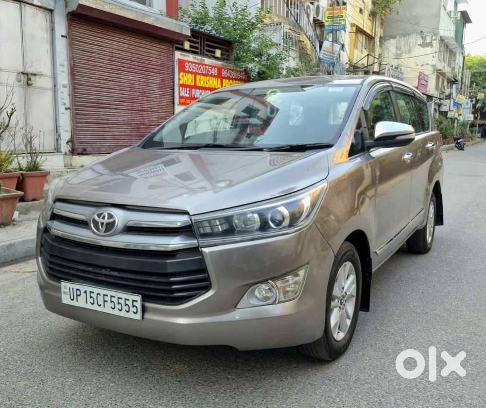 Toyota Innova Crysta 2.8 Zx At 7 Seater, 2017, Diesel