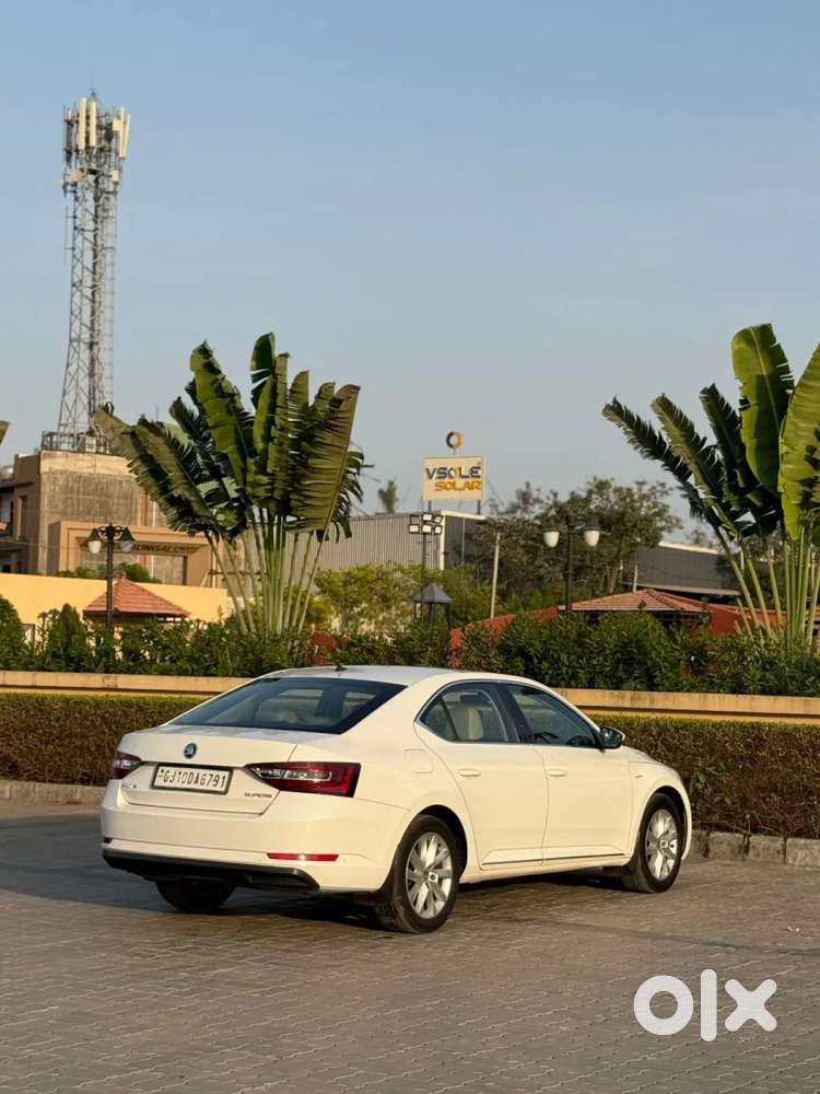 Skoda Superb Lk 2.0 Tdi At, 2018, Diesel