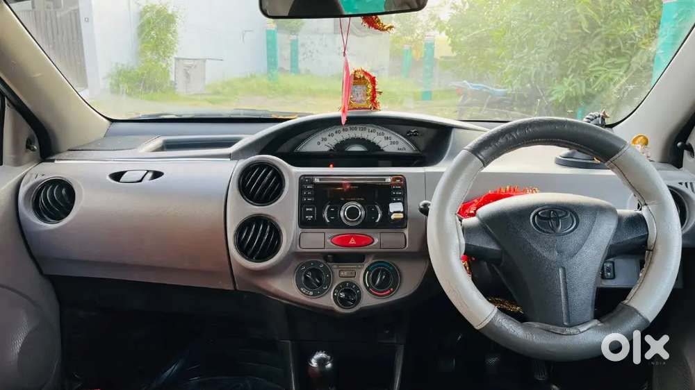 Toyota Etios 2011 Cng & Hybrids Good Condition
