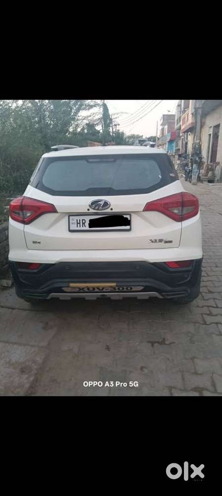 Mahindra Xuv300 W4 Diesel, 2020, Diesel