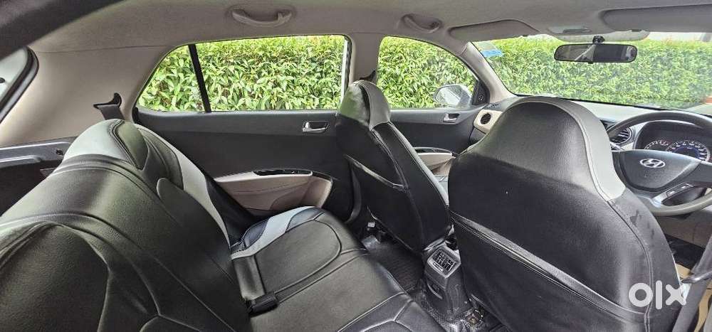Hyundai I10 Sportz At, 2014, Petrol