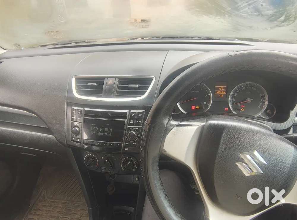 Maruti Suzuki Swift 2011 Diesel 100000 Km Driven