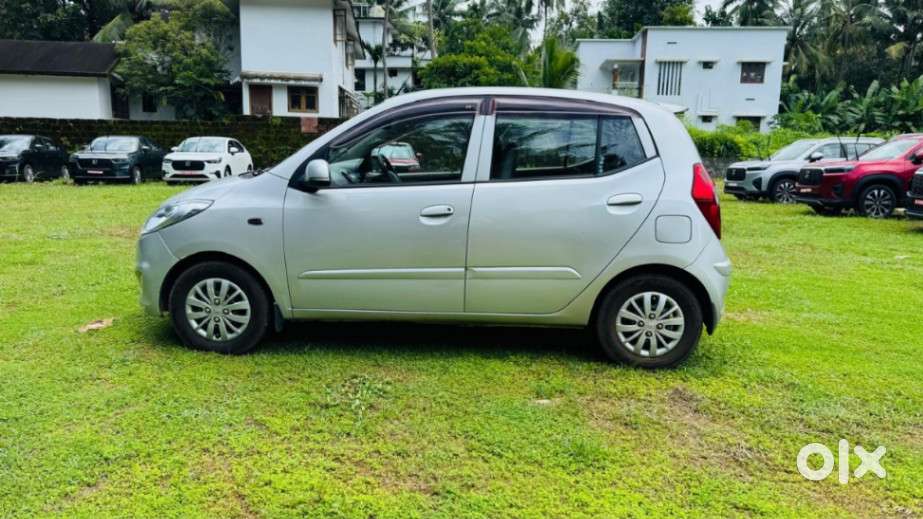 Hyundai I10 Sportz, 2013, Petrol