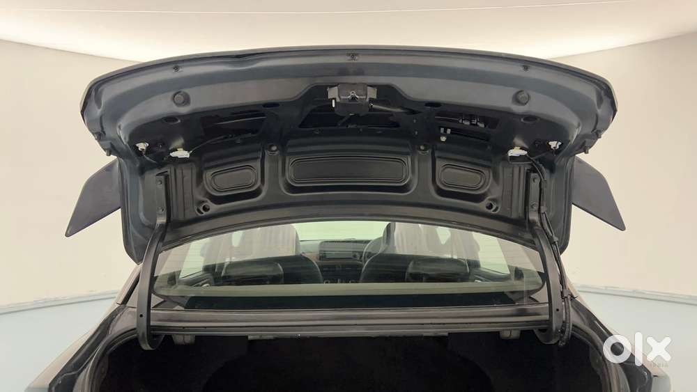 Hyundai Aura Sx 1.2 (o) Petrol, 2023, Petrol