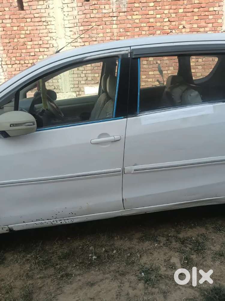 Maruti Suzuki Ertiga 2018 Variant
