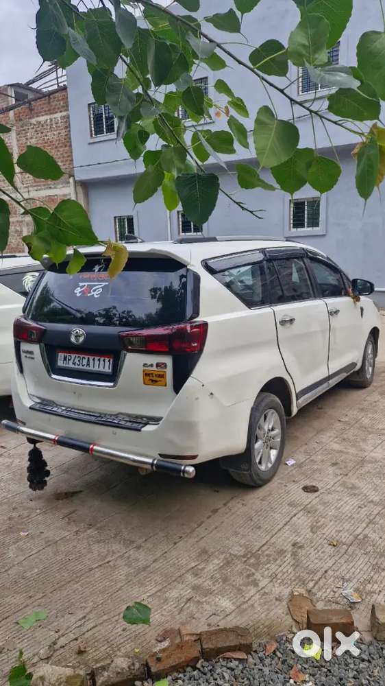 Toyota Innova Crysta Diesel 2016