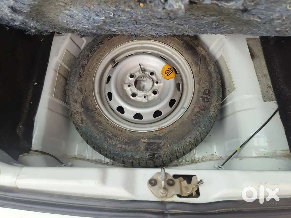 Showroom Condition Car.. Reason New Car Leni Hai