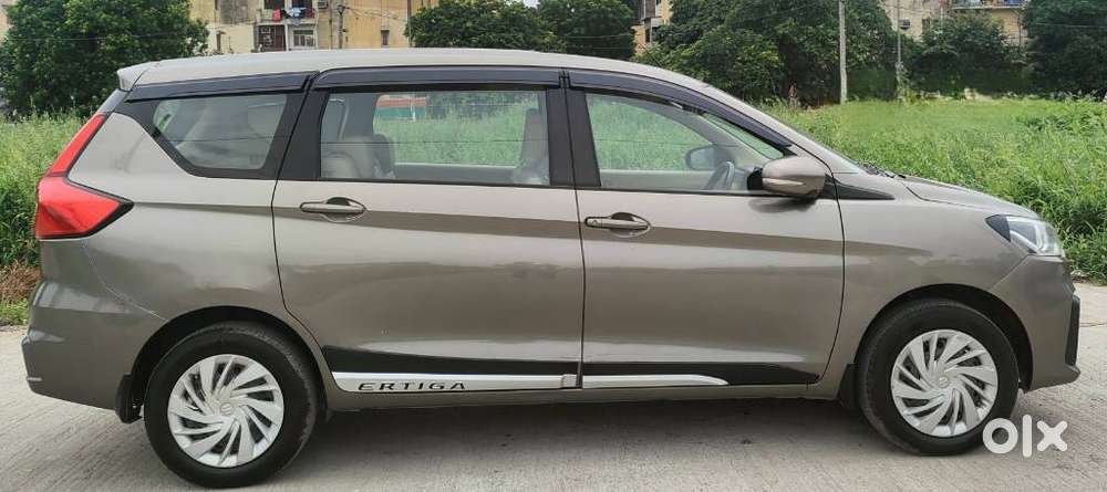 Maruti Suzuki Ertiga Vxi Shvs, 2021, Petrol