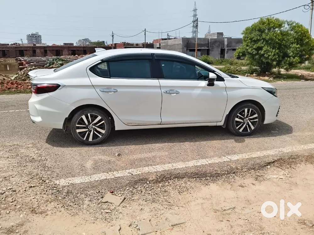 Honda City Hybrid Zx 2022 E-hev (first Owner)