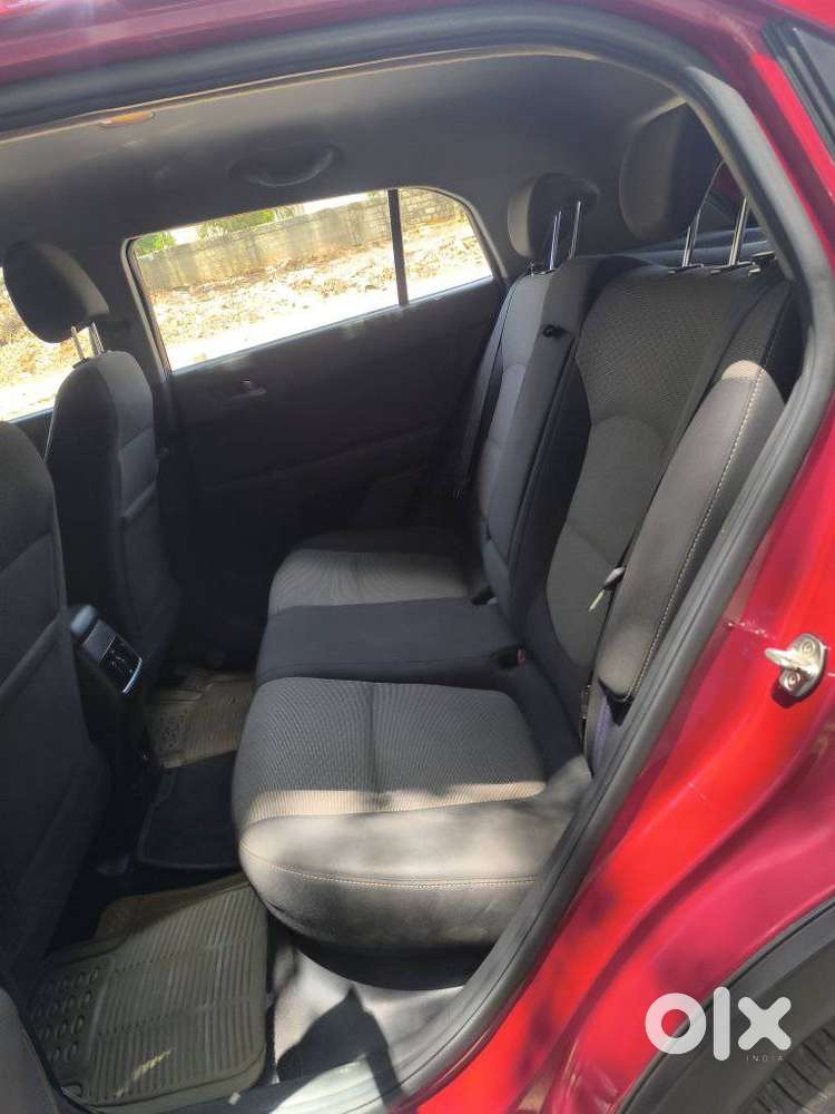 Hyundai Creta 1.6 Sx (o), 2017, Petrol