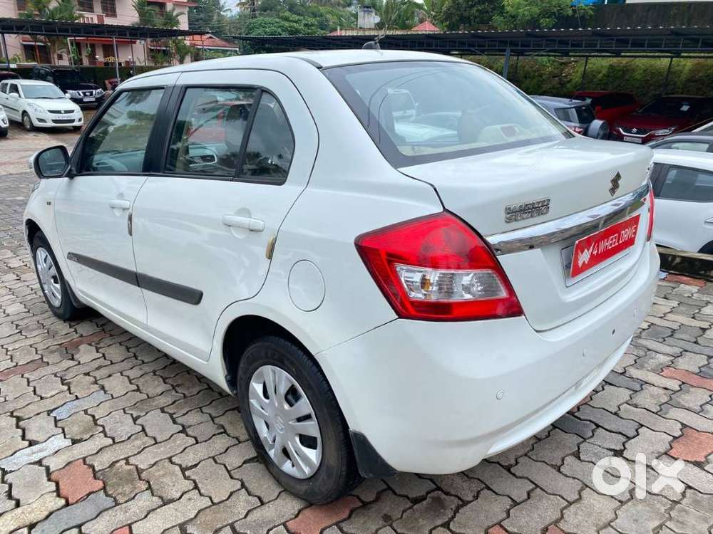 Maruti Suzuki Swift Dzire 1.2 Vxi Bsiv, 2012, Petrol