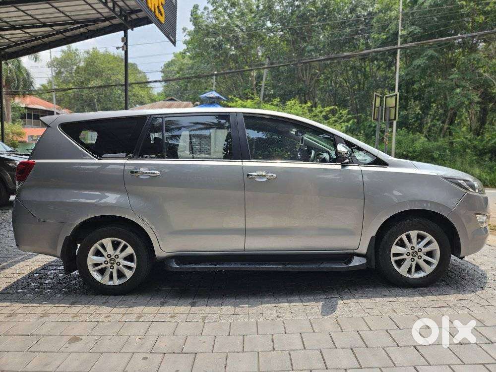 Toyota Innova Crysta 2.8 Gx At, 2018, Diesel