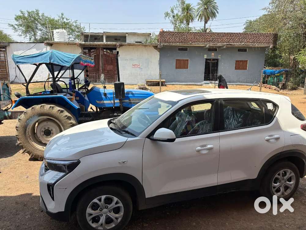 Badi Car Lena H Isliye Urgent Me Bech Rhe Hai