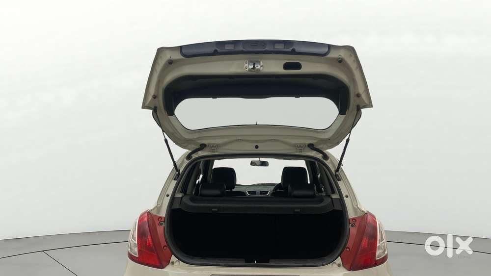 Maruti Suzuki Swift Zxi, 2014, Petrol