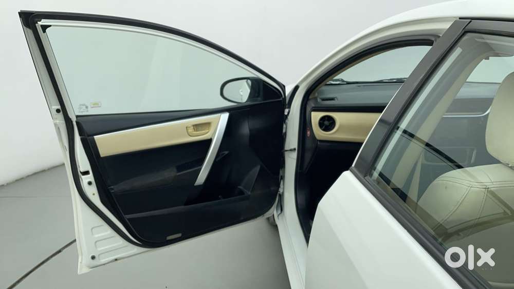 Toyota Corolla Altis [2017-2020] 1.8 J, 2017, Petrol