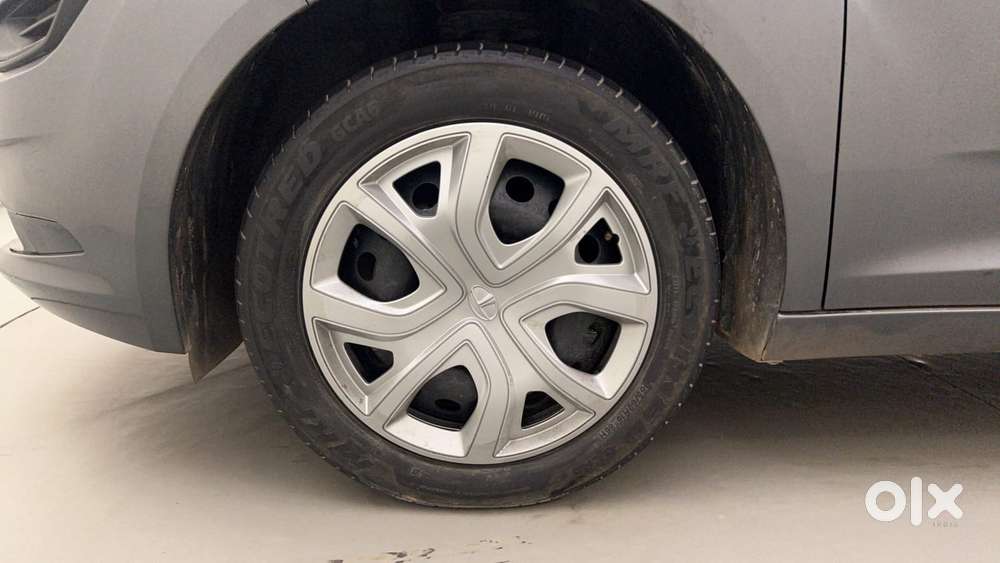 Tata Altroz 1.2 Xma Plus, 2023, Petrol