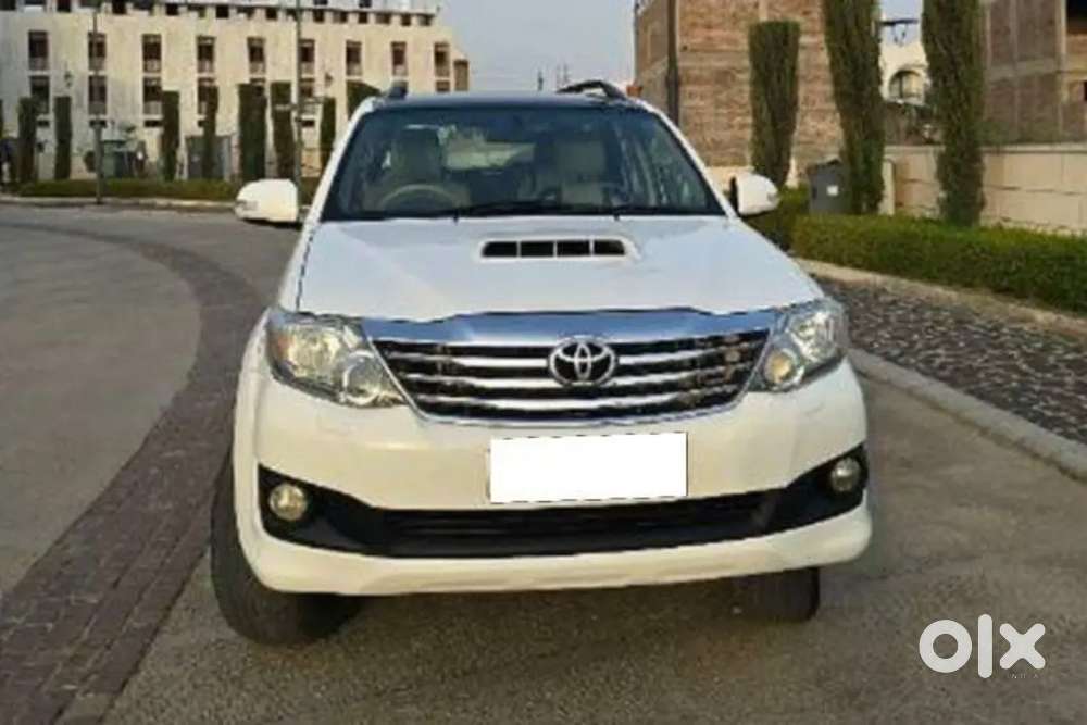 Toyota Fortuner Diesel 2012