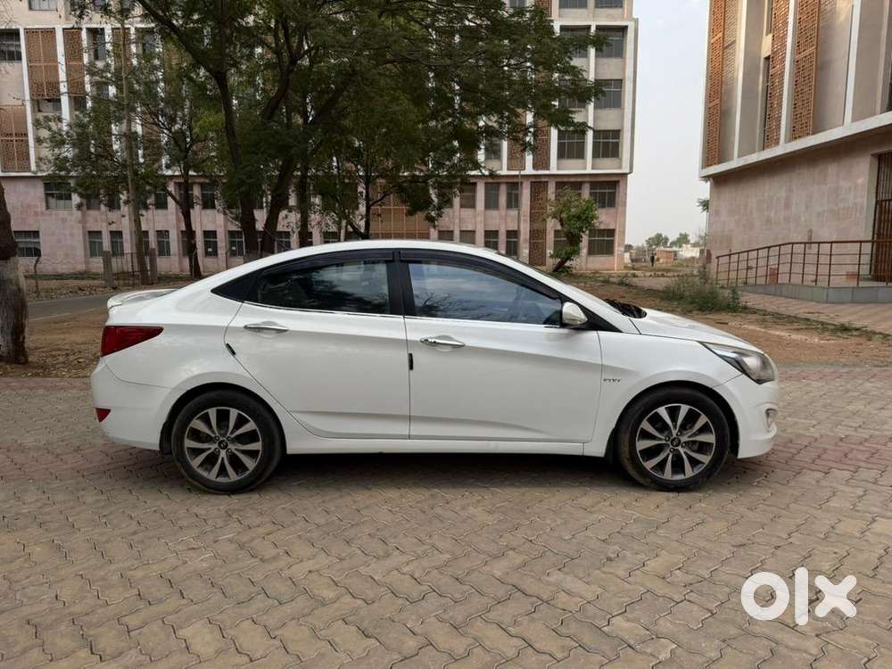 Verna 1.6 Sx (o) 2016 Top Verient