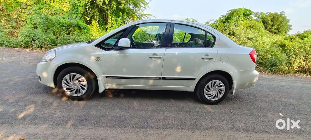 Maruti Suzuki Sx4 Vxi Bsiv, 2011, Cng & Hybrids